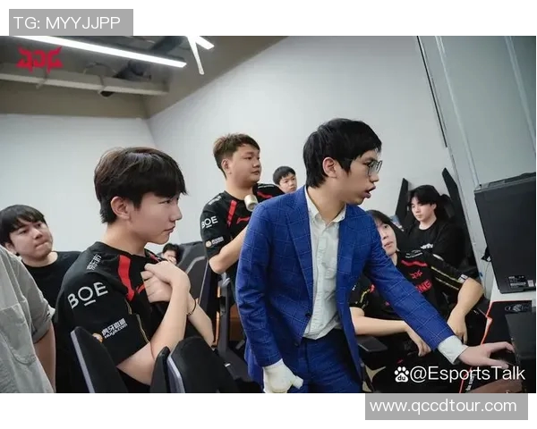 esports数据S15LOL赛事中JDG区域防守的优劣分析与战术启示